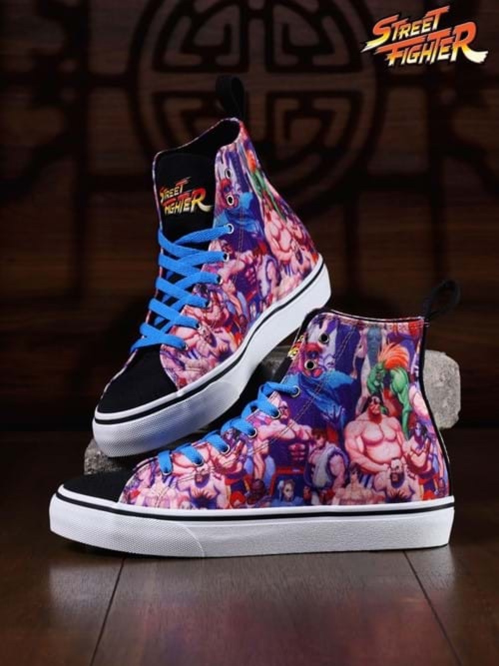 Street Fighter High Top Sneakers NWT womens size 6